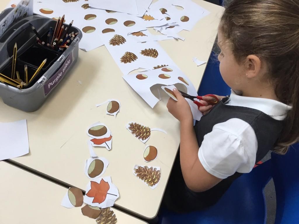 Year 1 working in the style of Andy Goldsworthy!