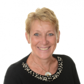 Mrs Nicola Harries