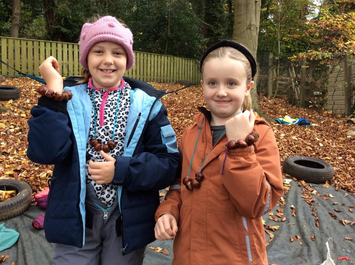 Lots of excellent conker jewellery.