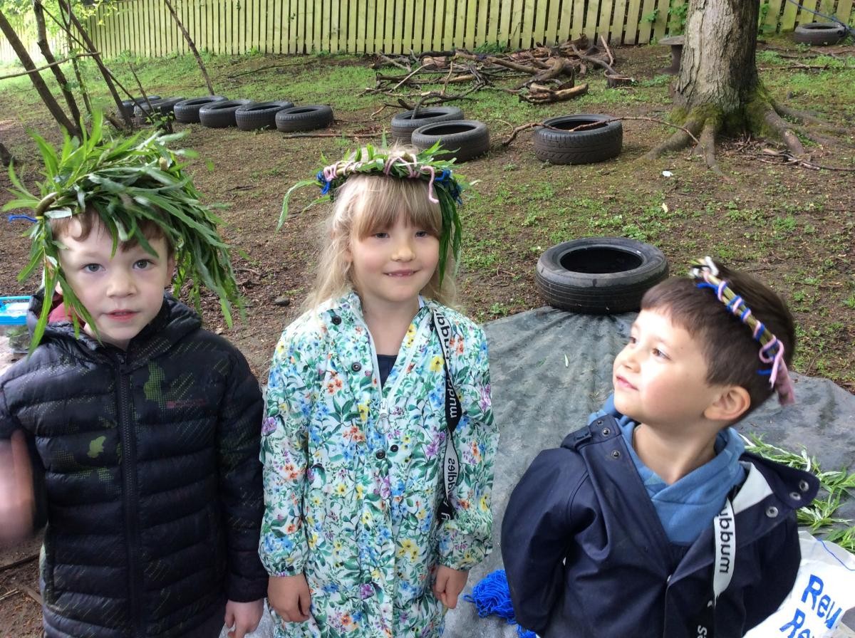What amazing crowns!