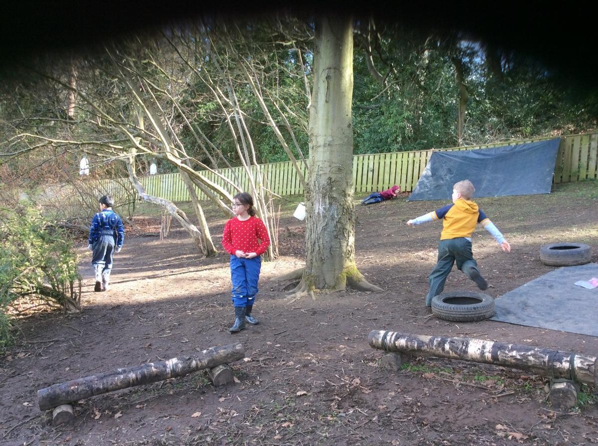 March 30th. Class 2, Group 1 started their session searching for the chocolate chicks and bunnies left by the Easter Bunny!