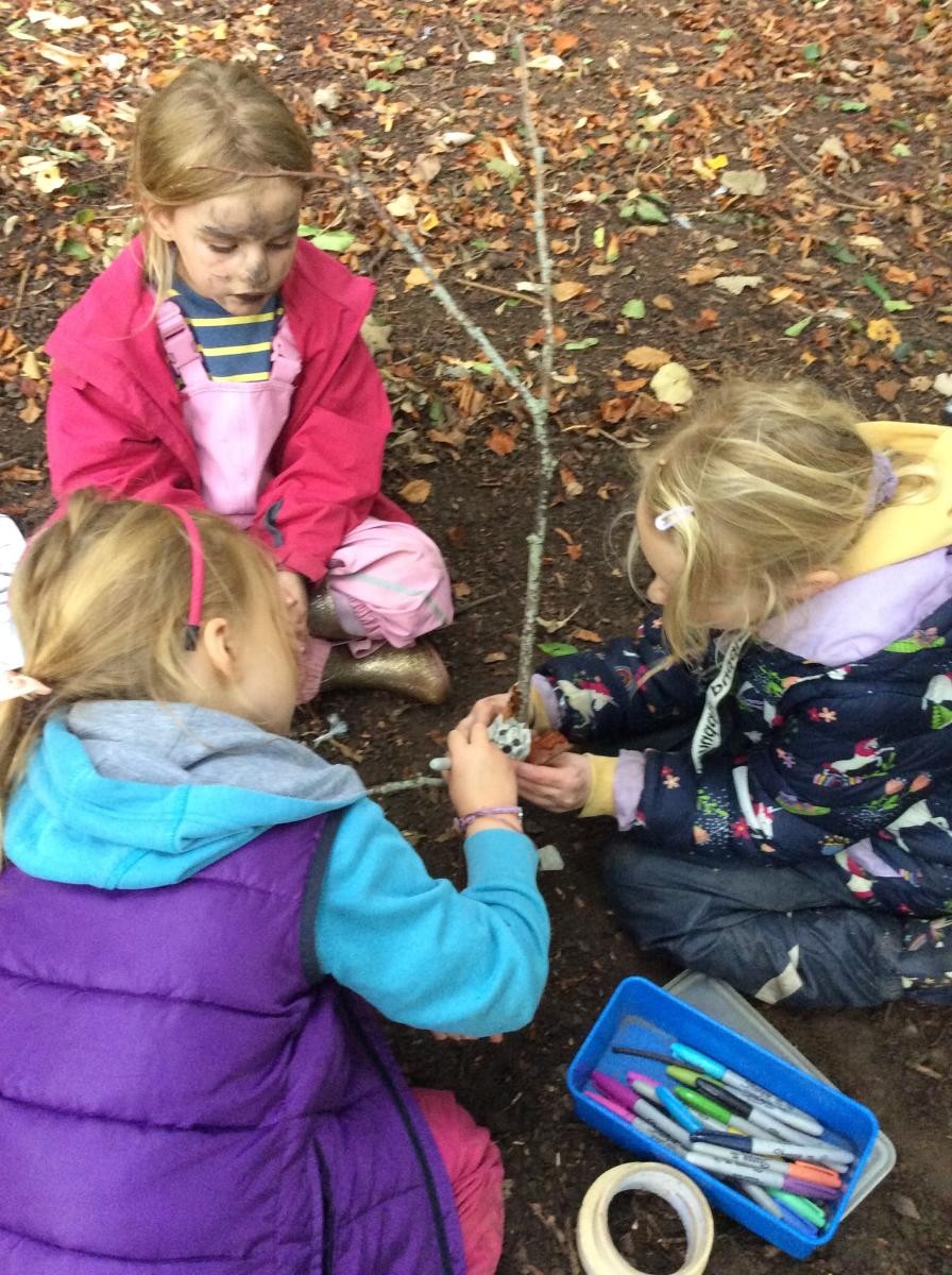 Some of the group took up the challenge of making a 3D animal out of natural materials.