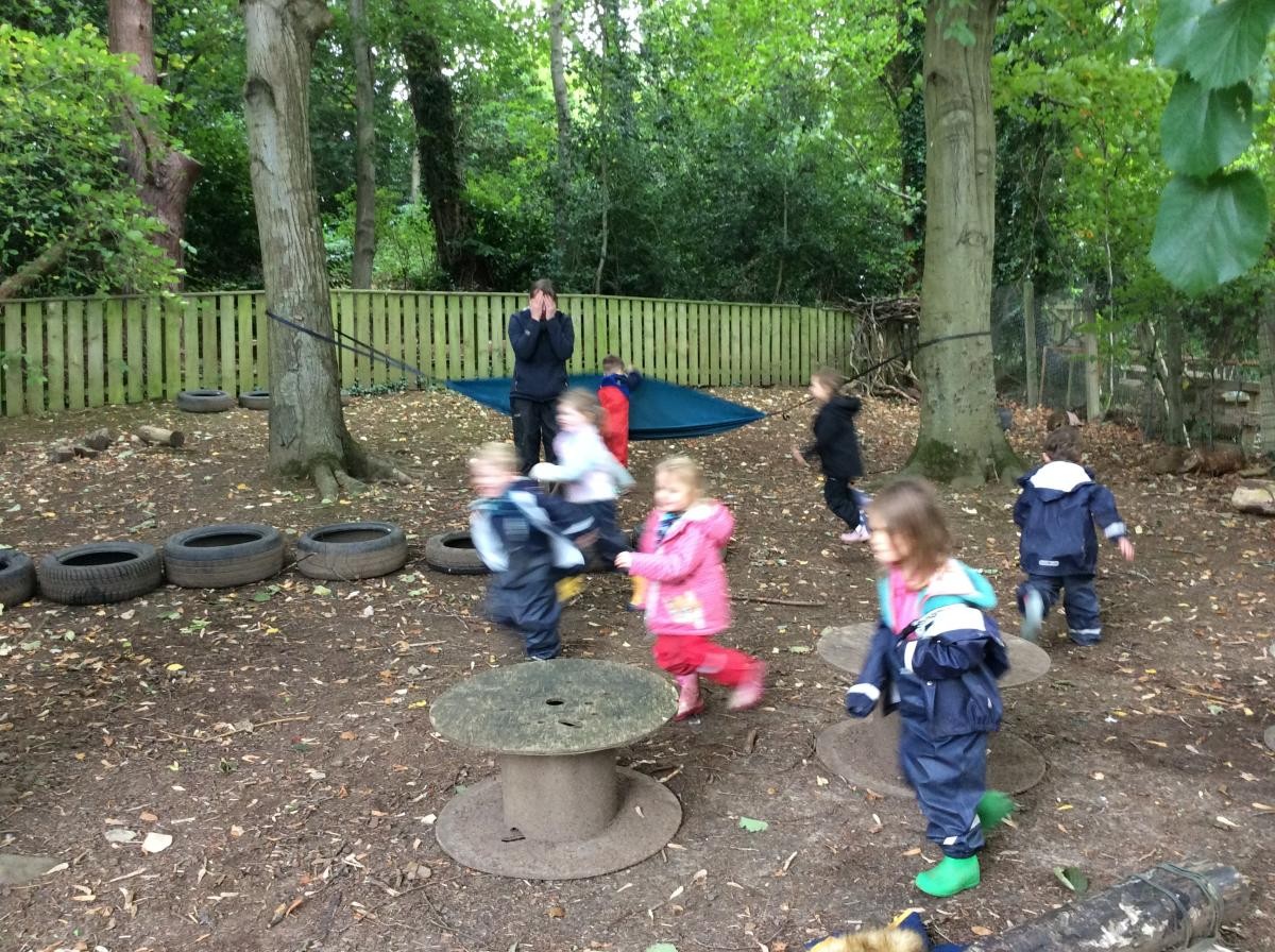 When the leader calls 'scatter' everyone has to hide!