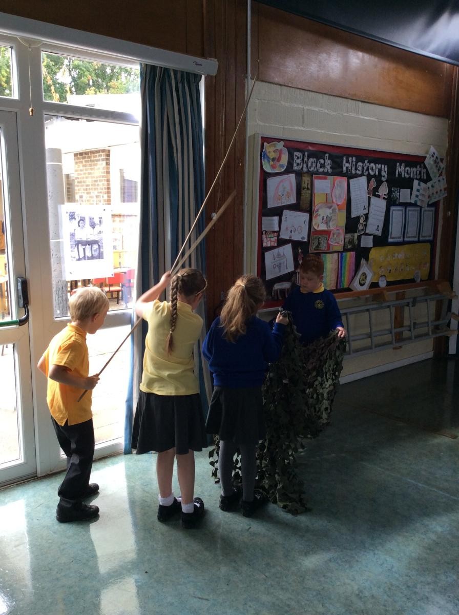 Year 1 - Autumn Term 
Mission - Steve Backshall 
Year 1 loved their missions to help save the animals in the rainforest!
