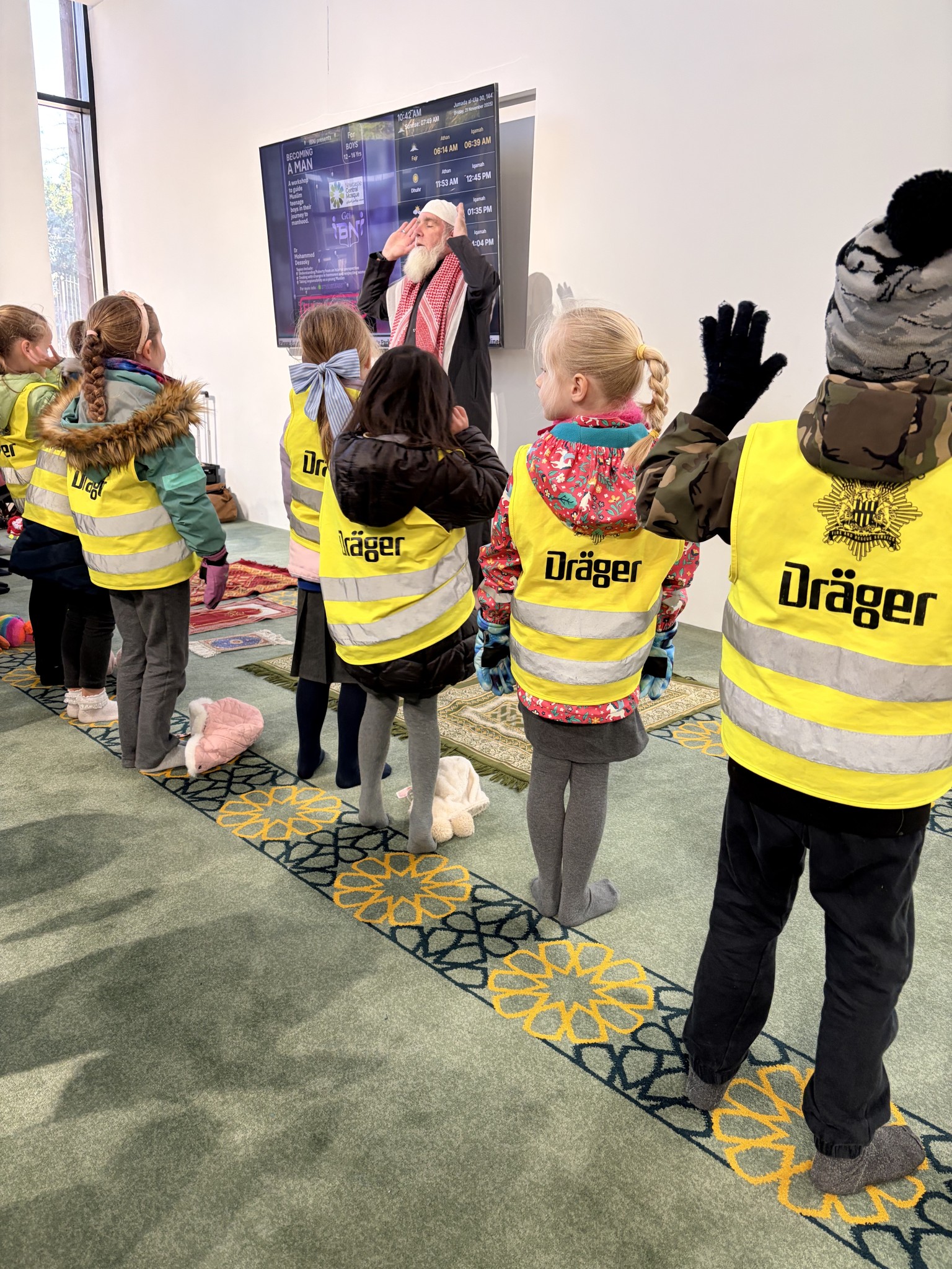 Year 2 enjoyed learning at the Mosque!
