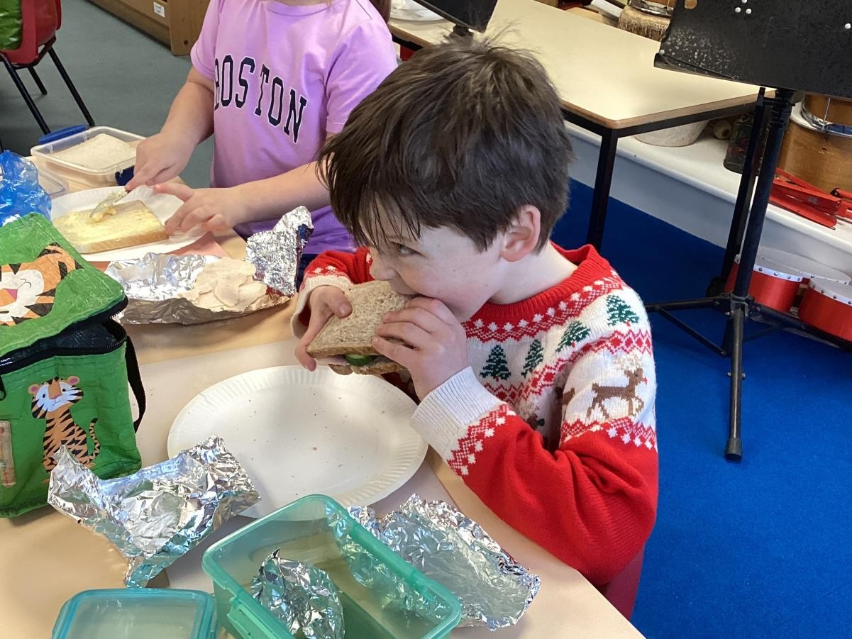 Sandwich for Santa 