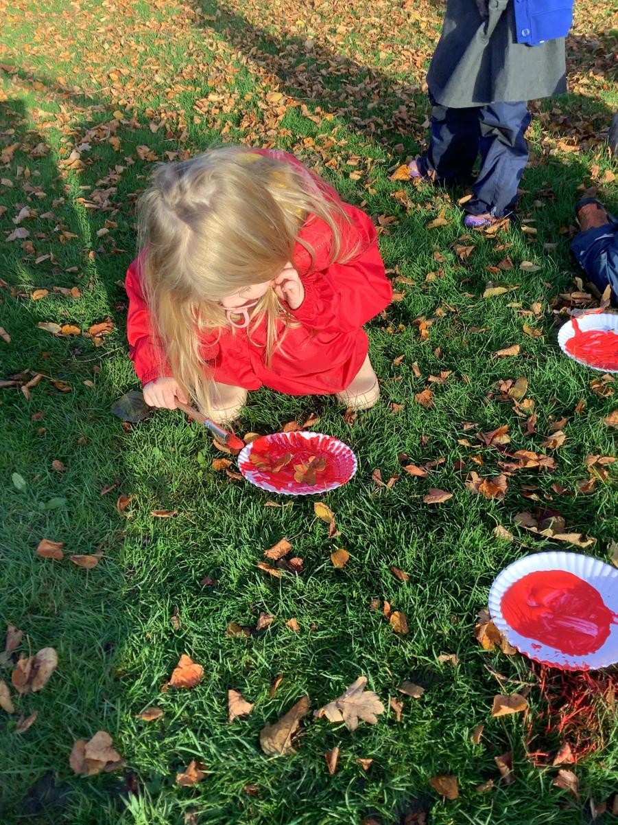 As part of our Remembrance week we painted fallen autumnal leaves to make a natural art poppy. 