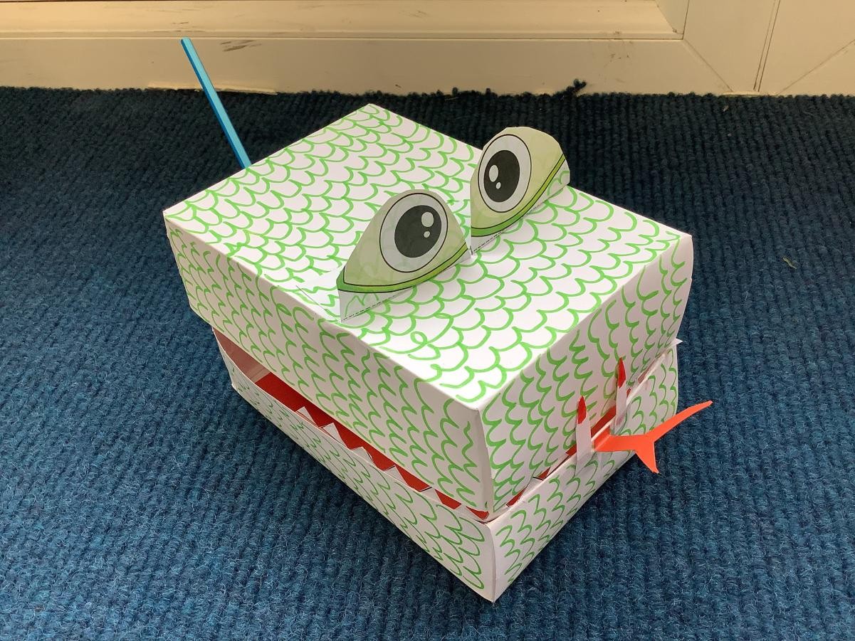 Year 3 loved their INSPIRE session with their grown ups where they used pneumatics to create a moving monster!