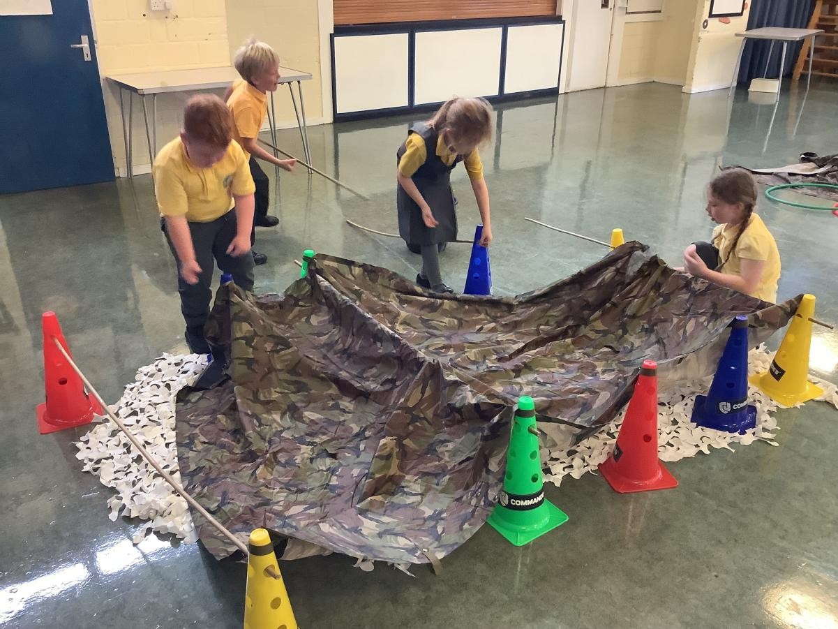 Year 1 - Autumn Term 
Mission - Steve Backshall 
Year 1 loved their missions to help save the animals in the rainforest!