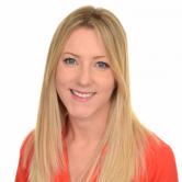 Mrs Emma  Hutchinson