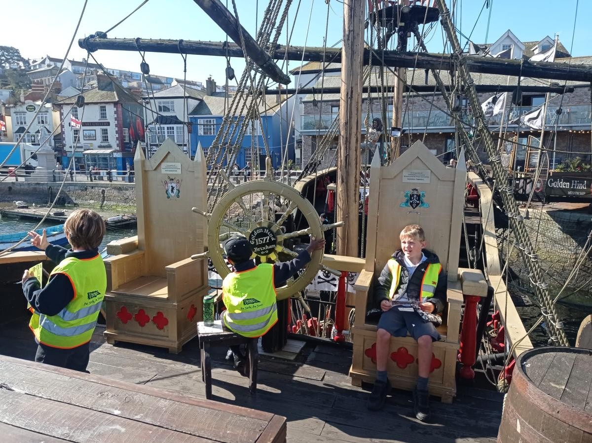 Pupils visiting a ship