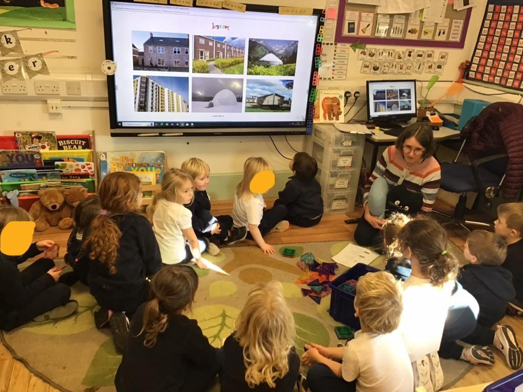 In PSED, after making some wonderful homes for Jenie andJerrie, Class One looked at photos or a wide range of different homes around the world. 