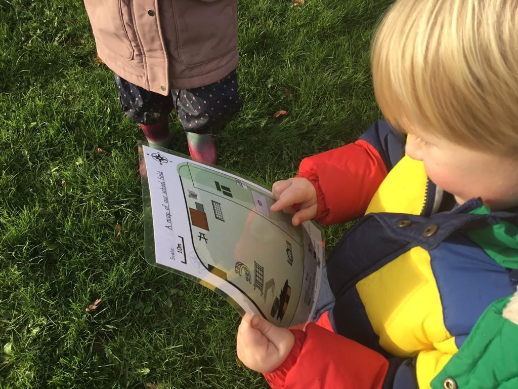 This week the children have been learning about squirrels in the autumn, whilst also developing their early mapping skills!