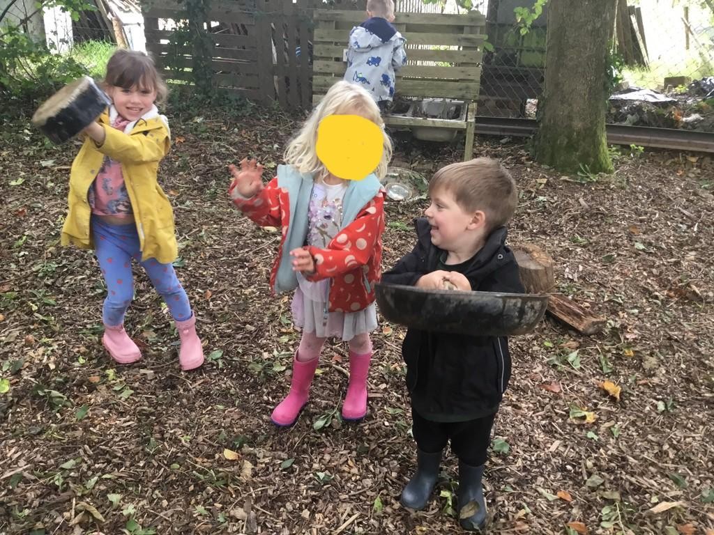 In their Outdoor Explorers learning, Class One have been exploring the woodland environment and they have been planting daffodil bulbs.