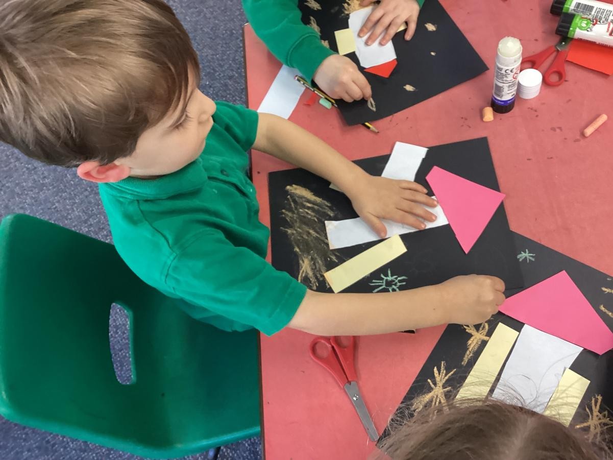 Using 2D shapes to create a picture