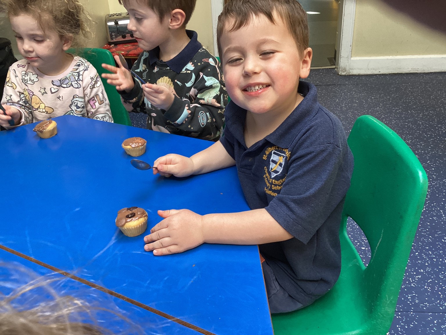 Expressive Arts and Design/Decorating Cakes