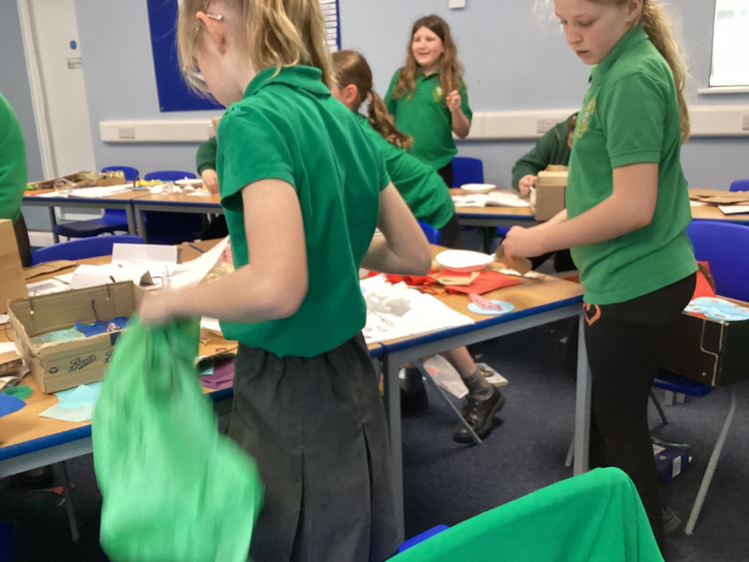 Junk modelling in art