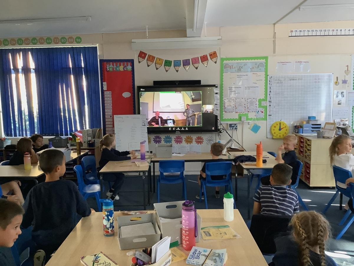 Y3/4-The book was called Dexter Proctor and we spoke to the author and the illustrator. We then had a lesson with the illustrator on drawing 