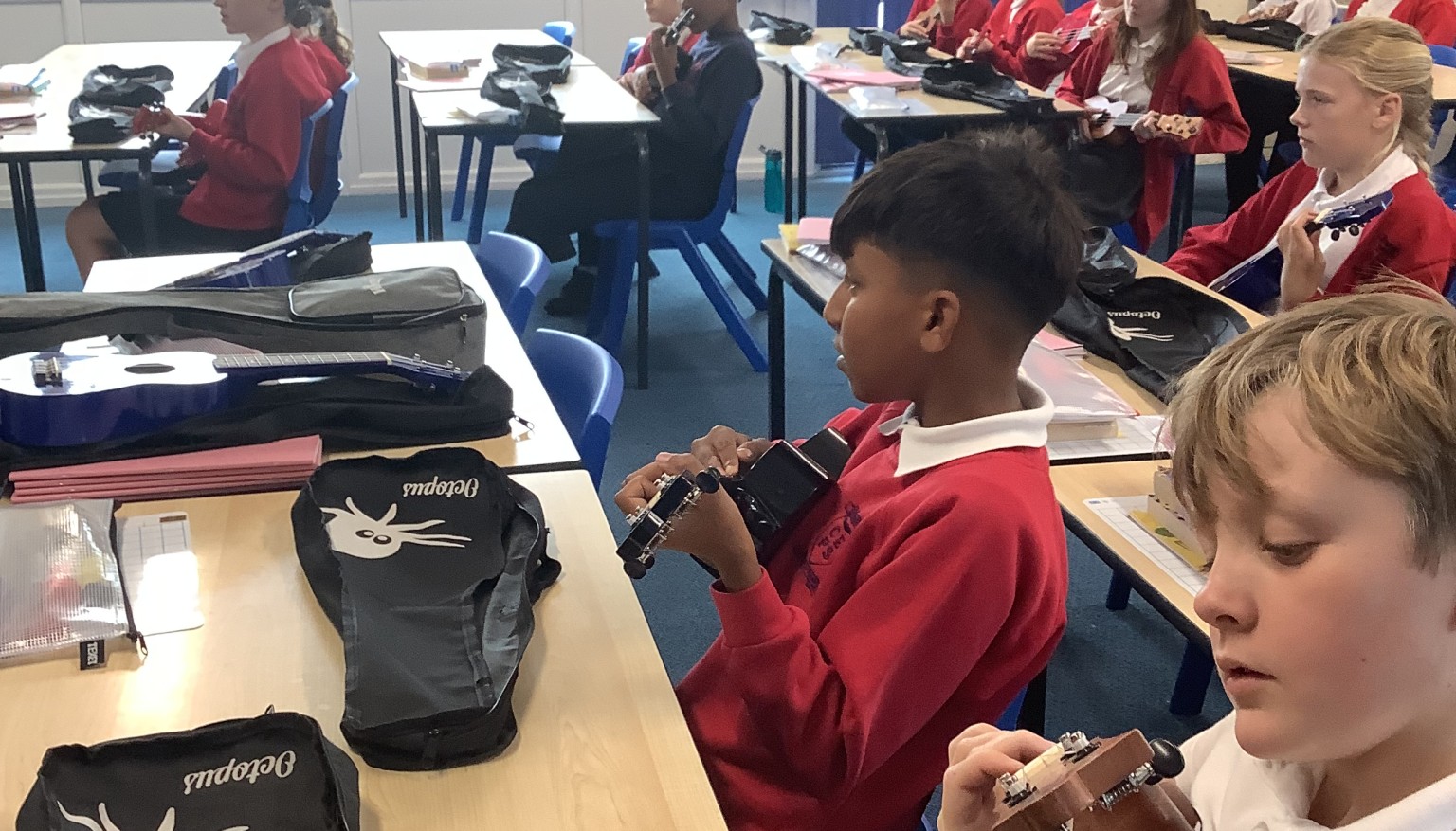 We learnt some new songs with Karl on the ukeleles.