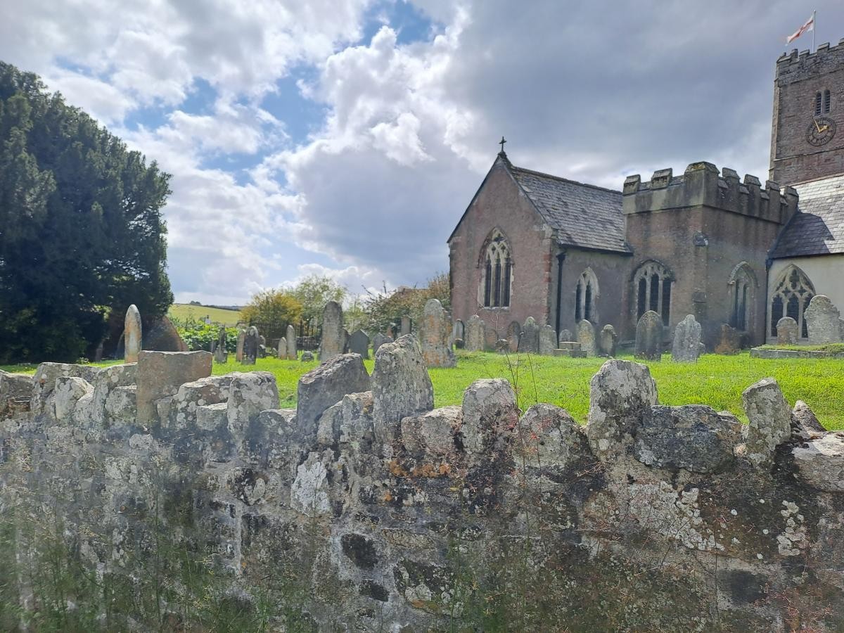 St Michael's Church, Ilsington