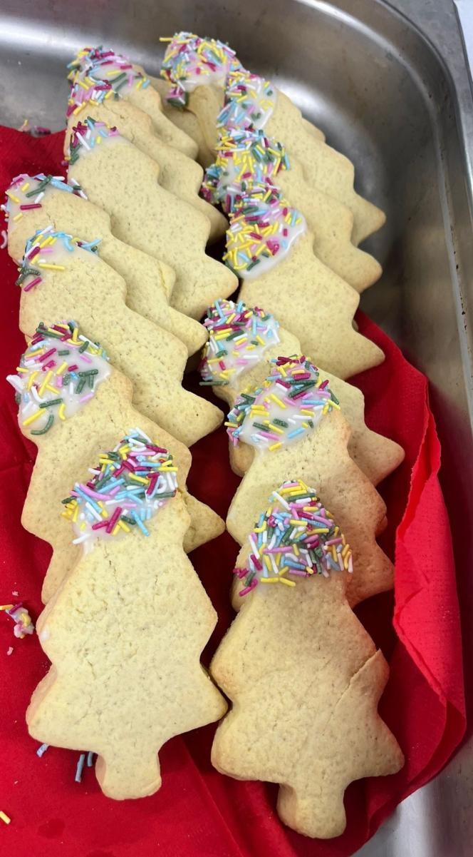 Homemade Christmas Tree Biscuits