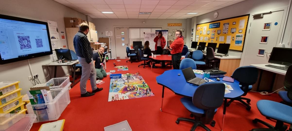 We're in the middle of our excellent training with Phil who came to visit us from Middlesborough.