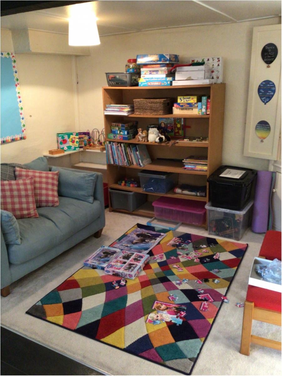 Cottage - living room