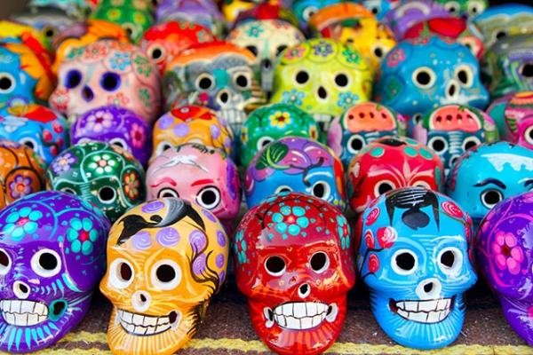 Las calaveras  (mini skulls)  (El Día de Los Muertos)