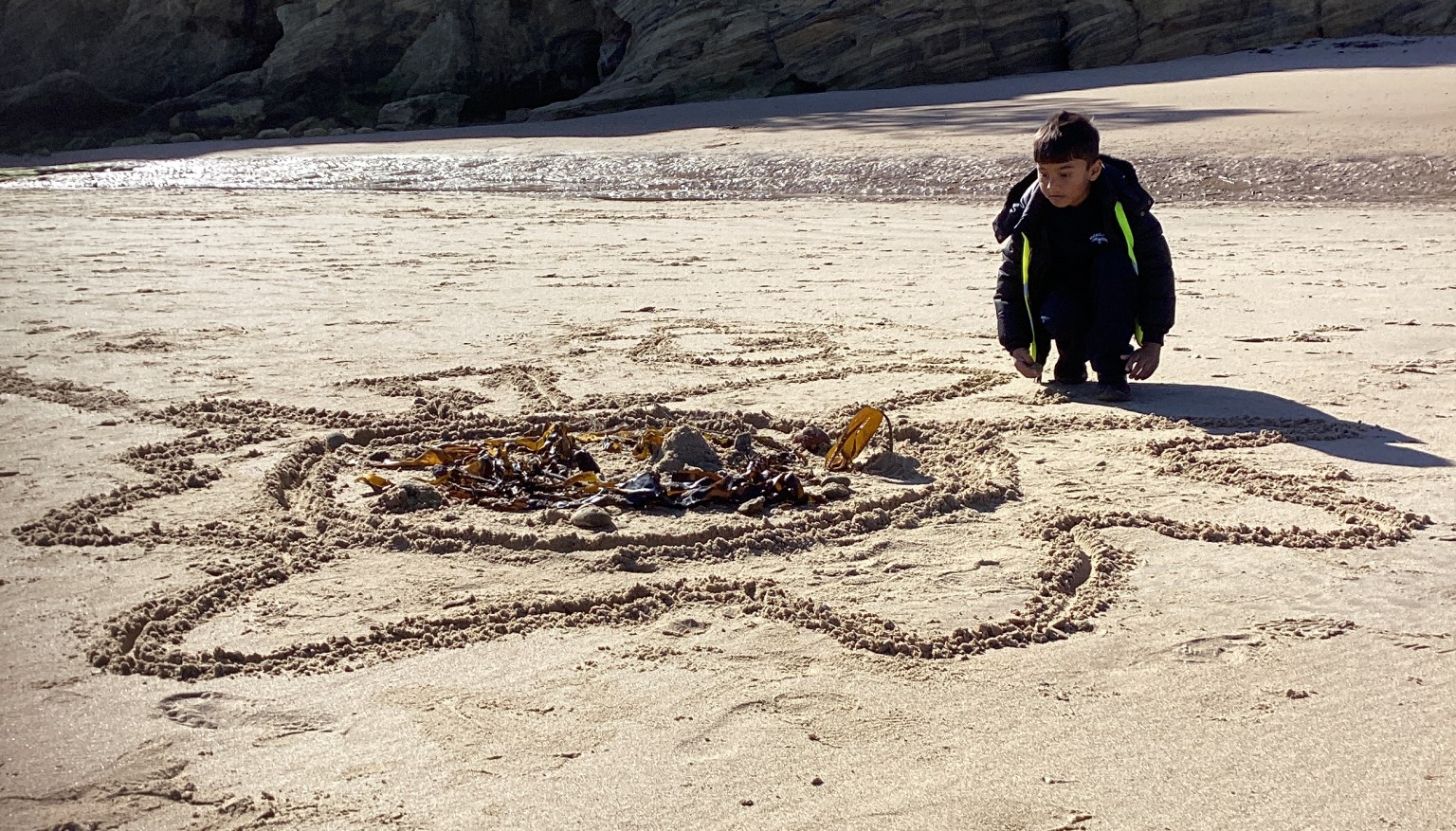 Flower art in the sand