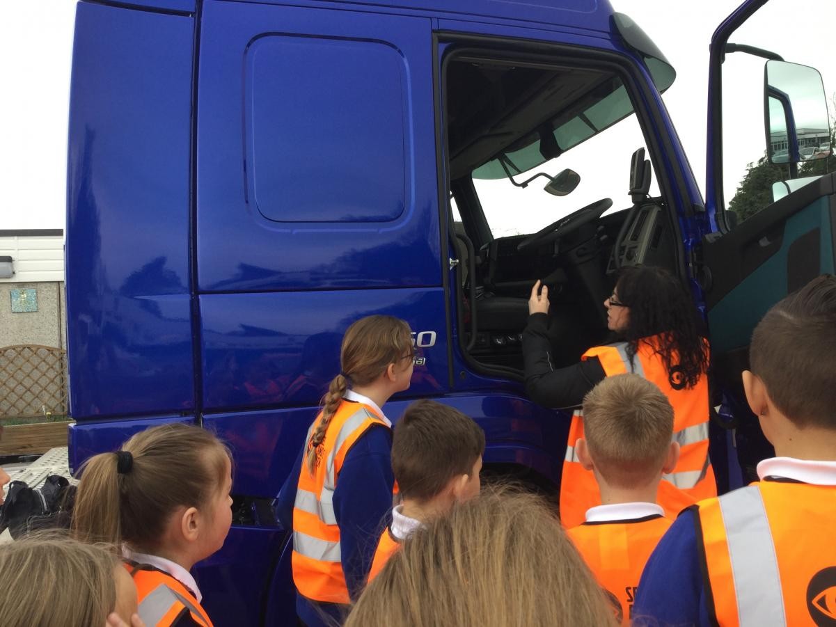 Be Safe, Be Seen Workshop by Volvo