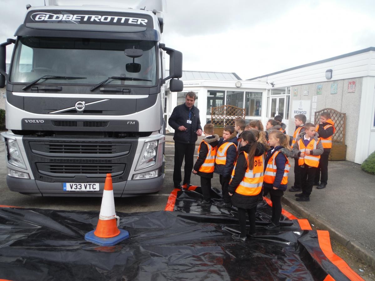 Be Safe, Be Seen Workshop by Volvo