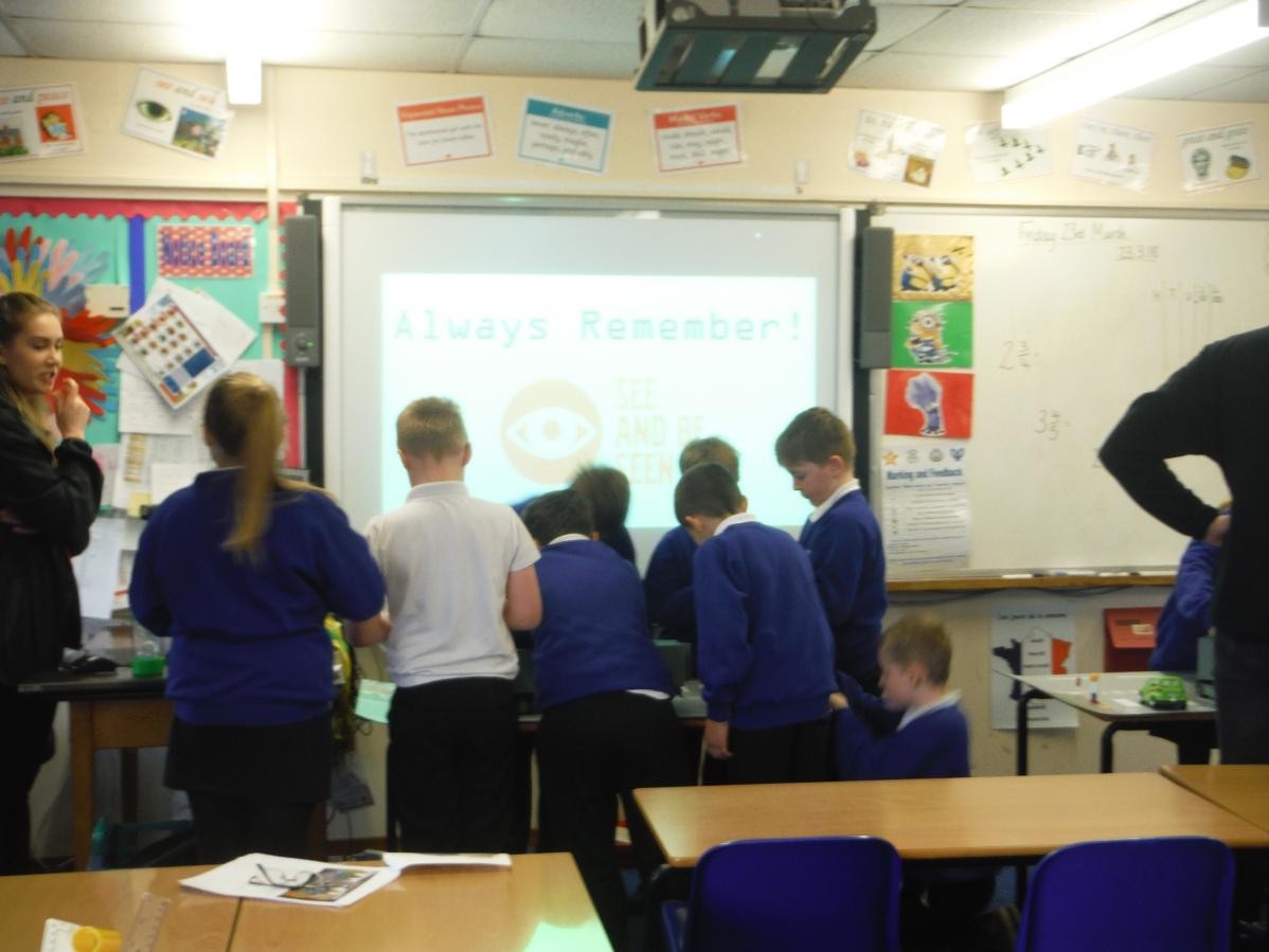 Be Safe, Be Seen Workshop by Volvo