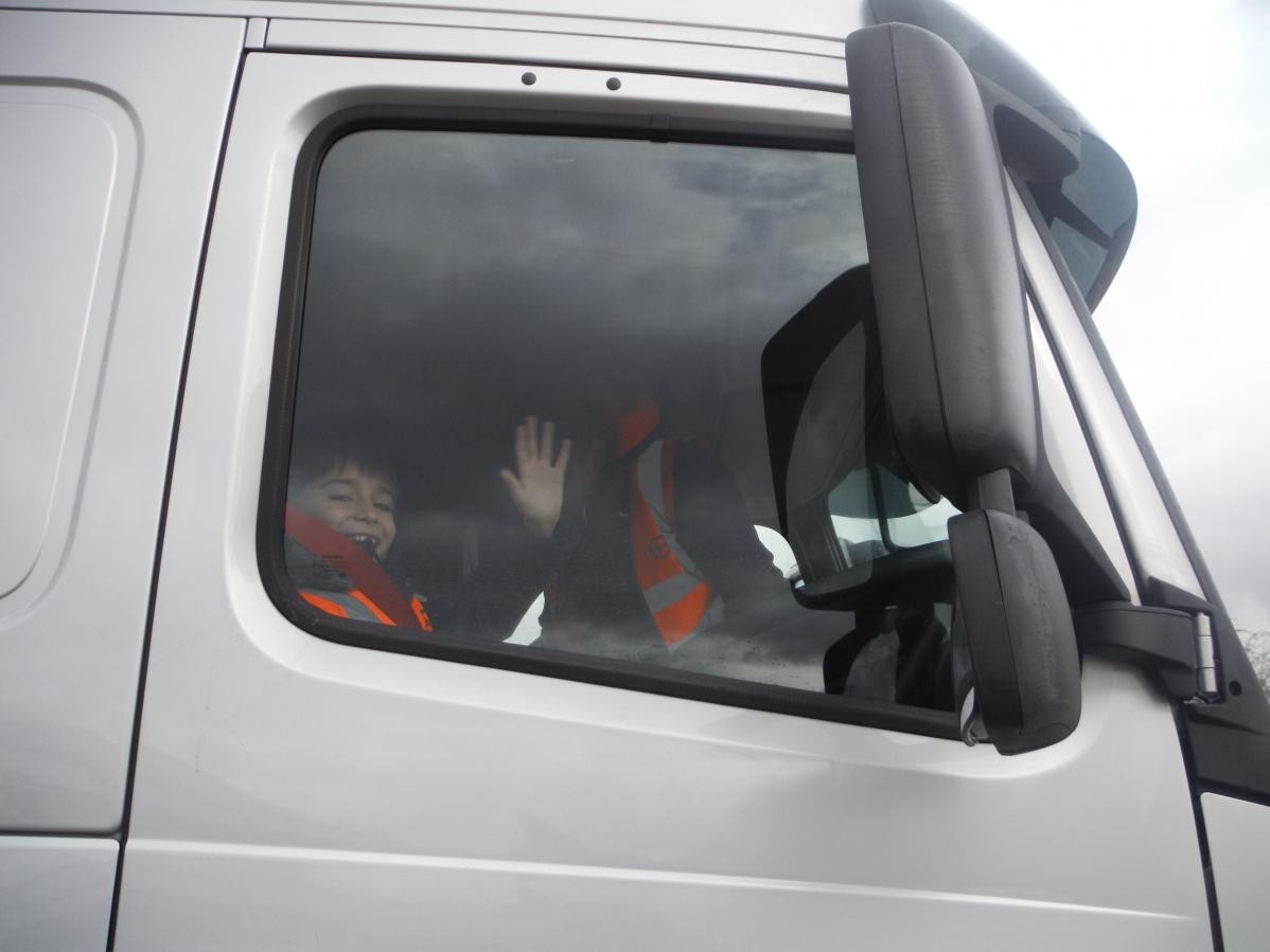 Be Safe, Be Seen Workshop by Volvo