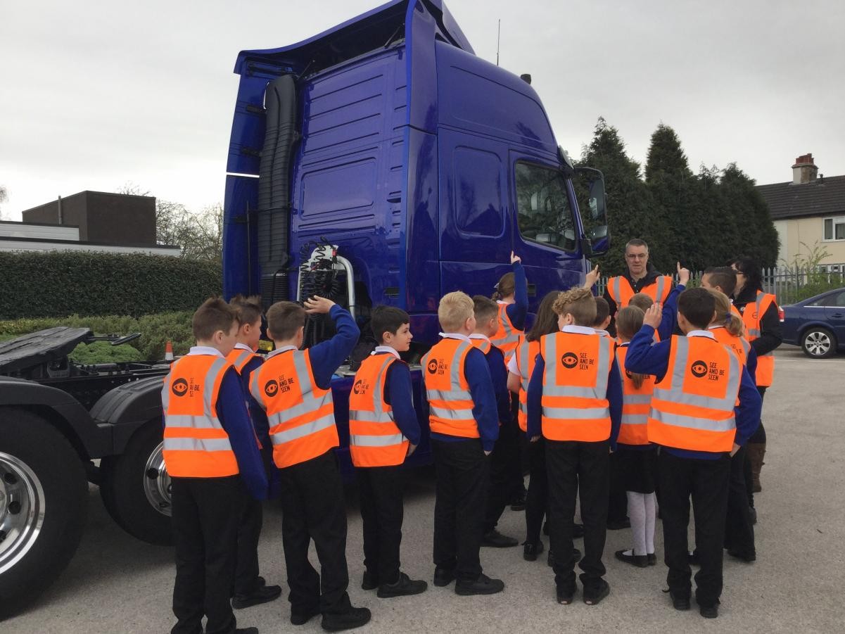 Be Safe, Be Seen Workshop by Volvo