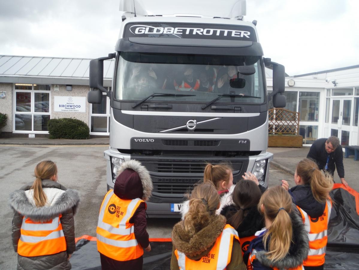 Be Safe, Be Seen Workshop by Volvo