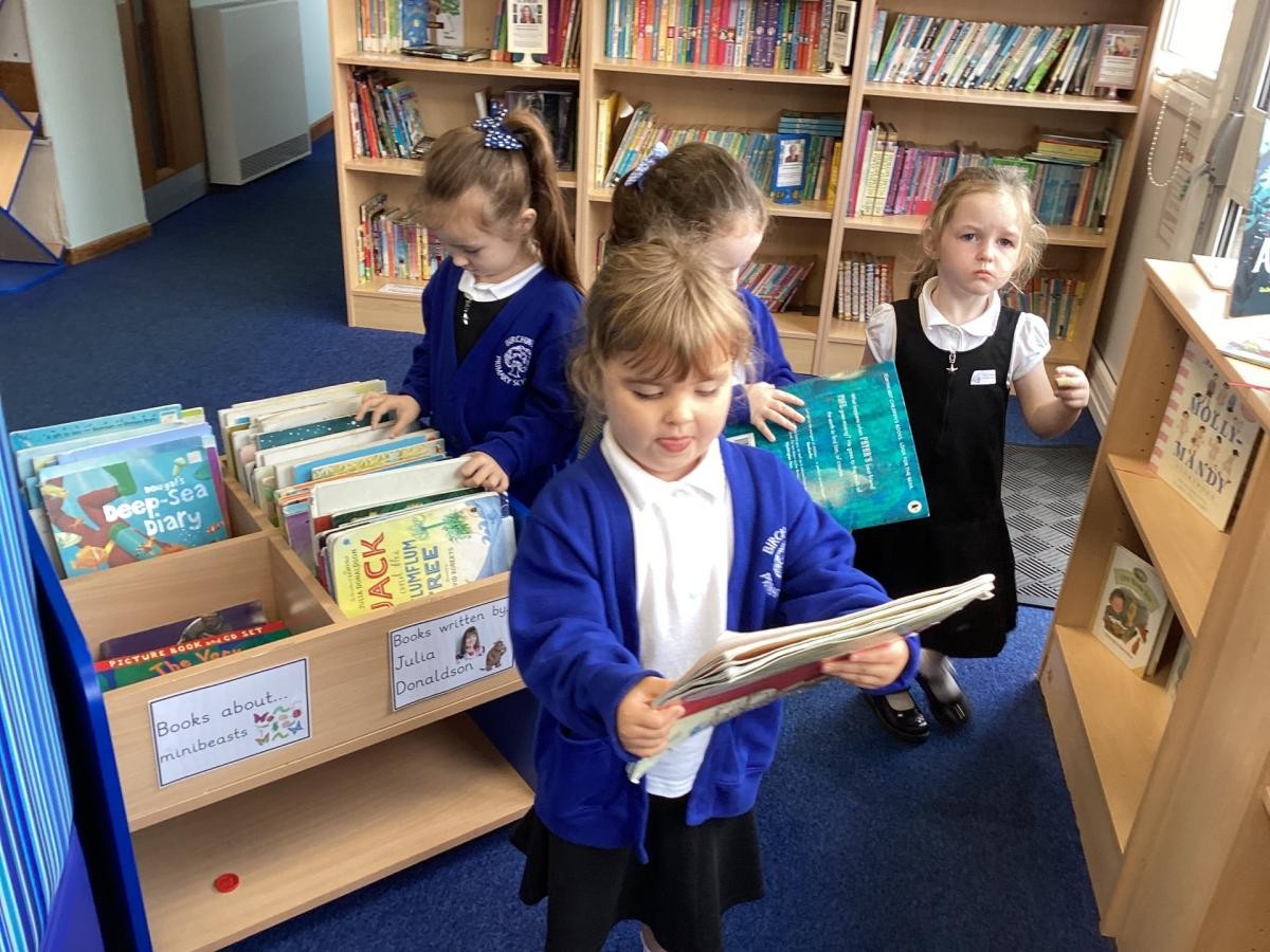 Chestnut Class enjoyed their first visit to the school library.  They found lots of books they liked and had no trouble choosing one to borrow.