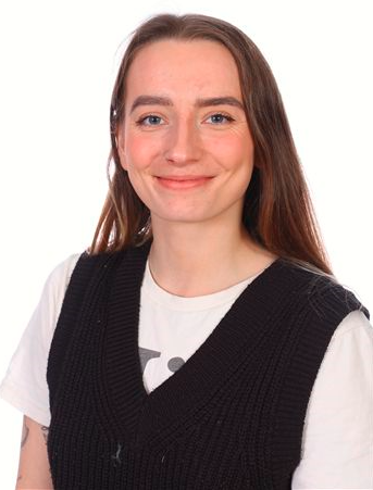 Miss Greggory- teaching assistant- mornings