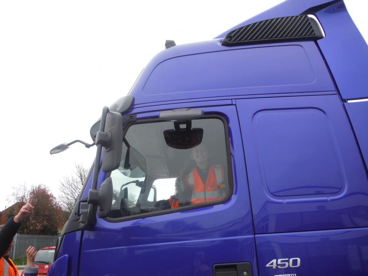 Be Safe, Be Seen Workshop by Volvo