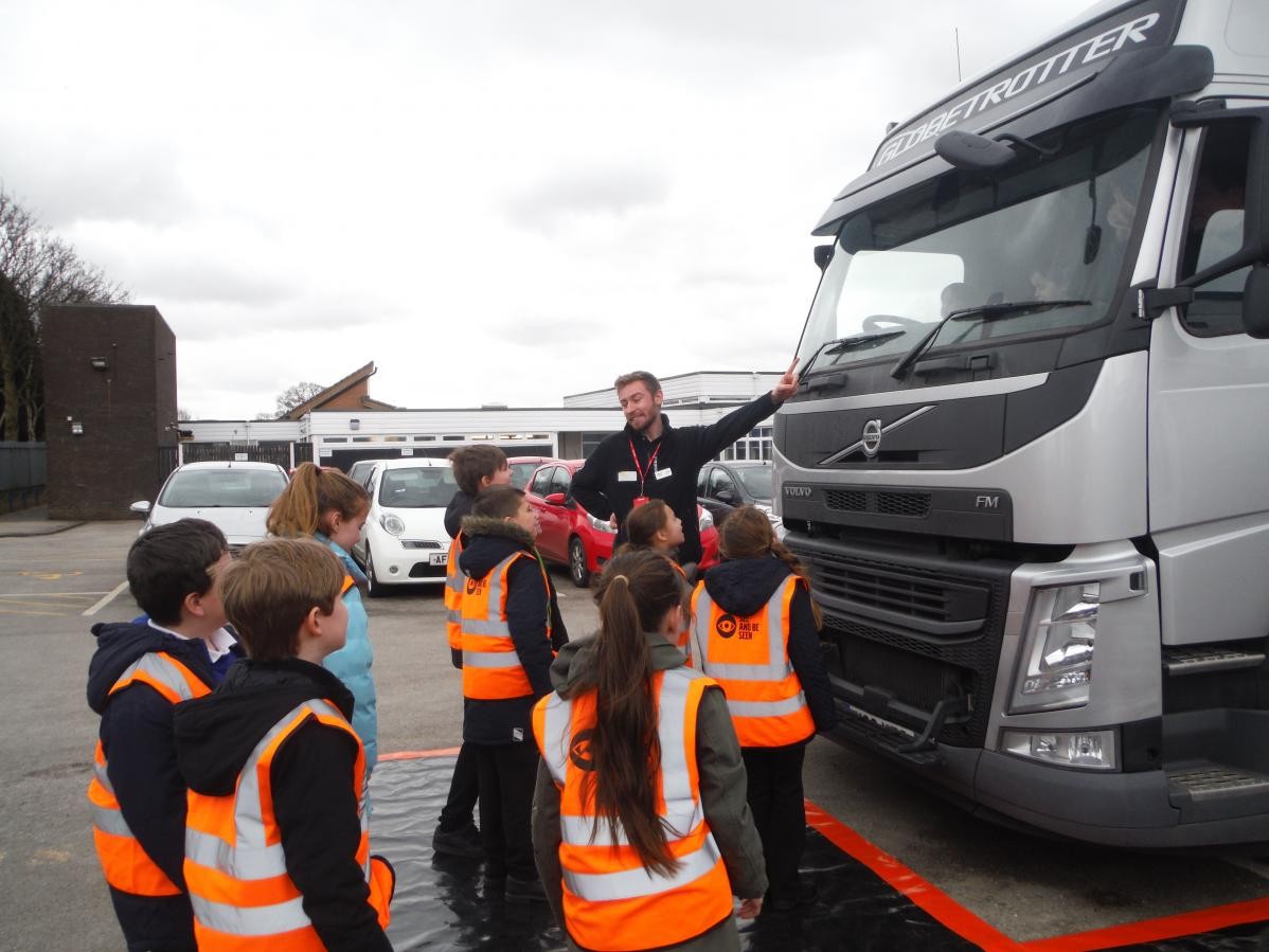 Be Safe, Be Seen Workshop by Volvo