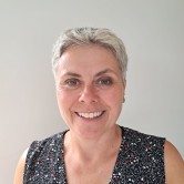 Mrs Julia Hodder