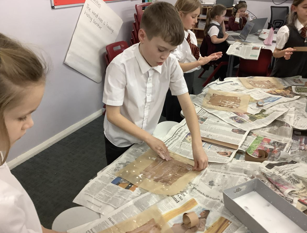 Pupils making papyrus style paper