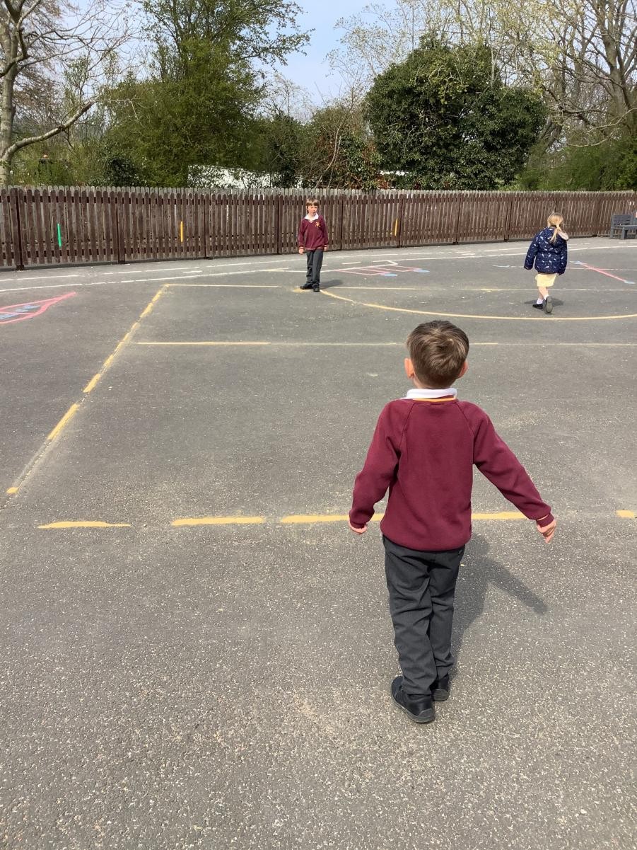 We have been learning about algorithms and directing our friends around the playground prior to working with control technology. 
