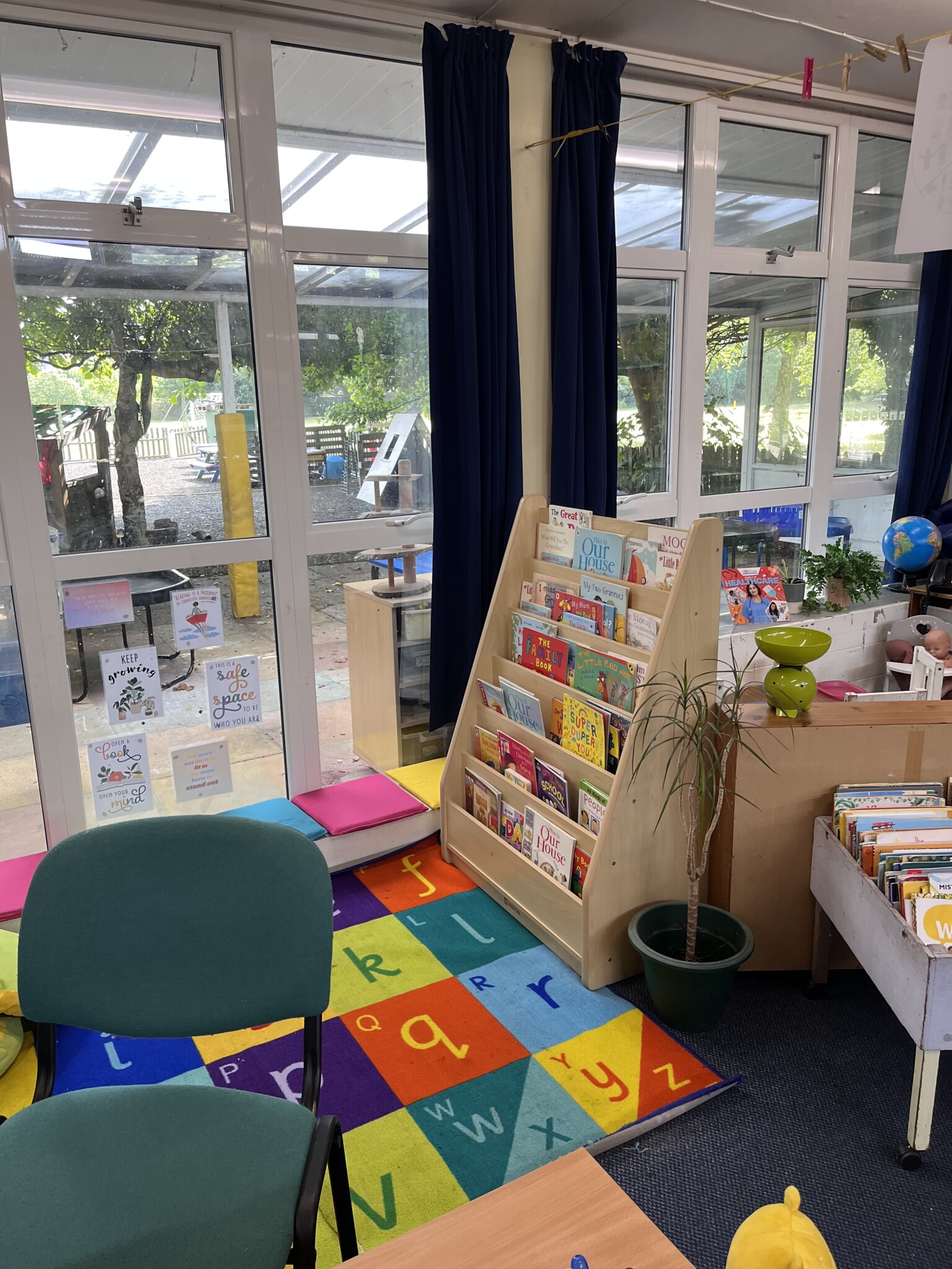 EYFS book corner 