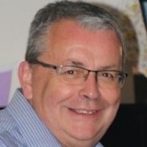  Ian Roberts