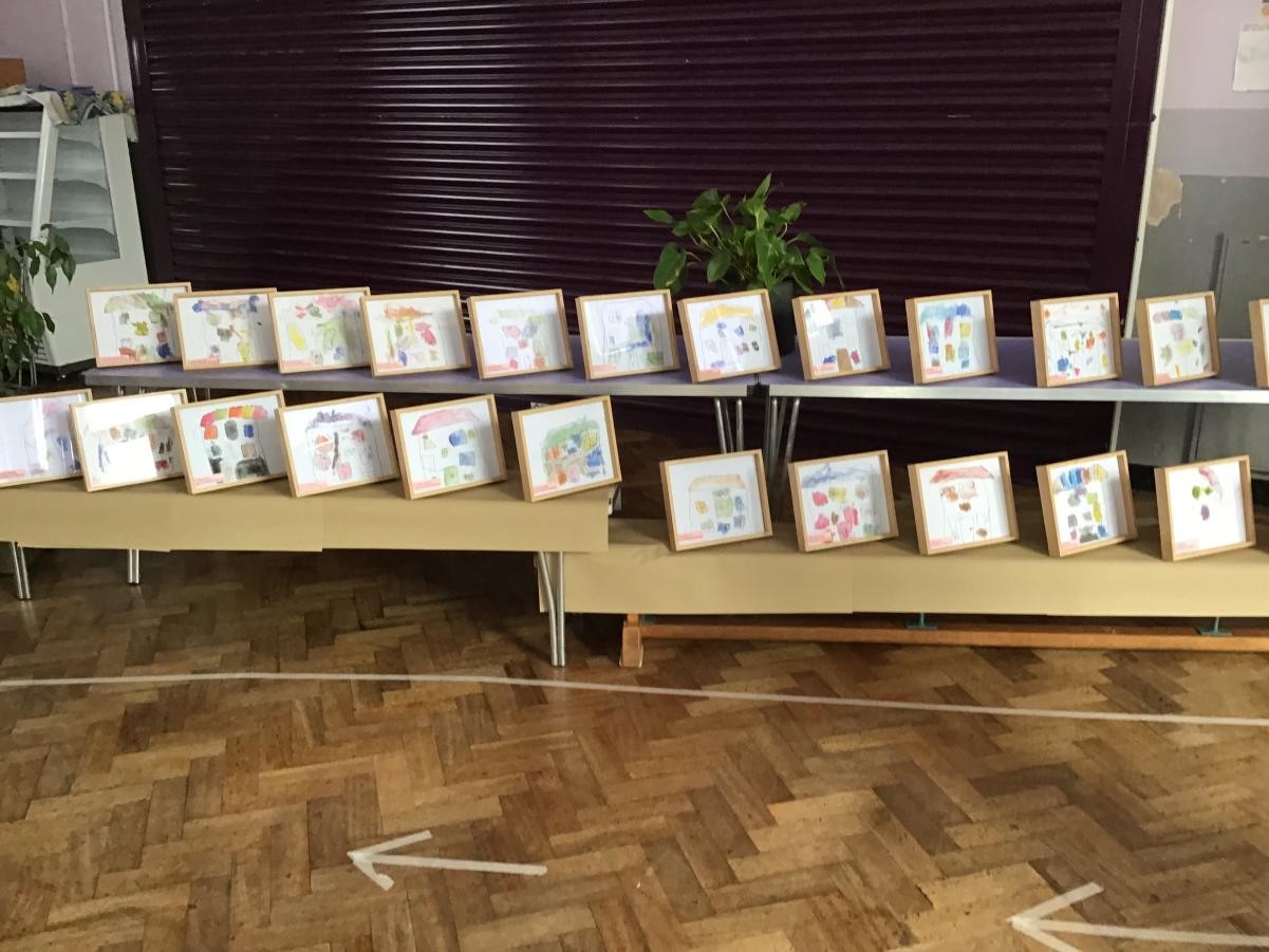 We held an Art Exhibition in school.
F1 created pictures in the style of a local artist Ian Fennelly.