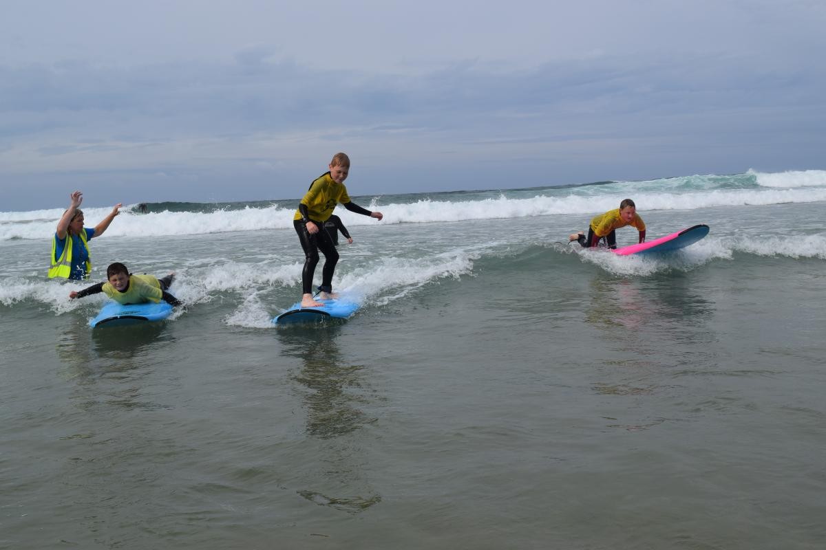 Surfing - September 2022