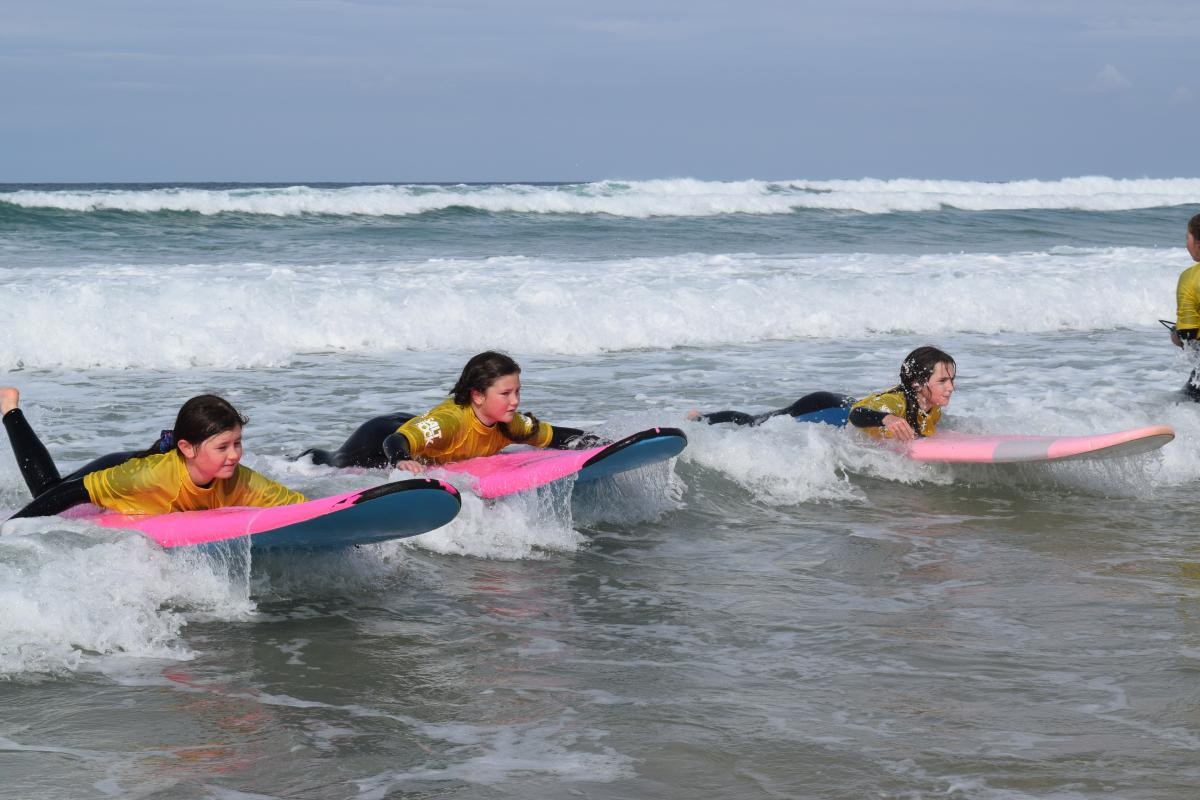 Surfing - September 2022