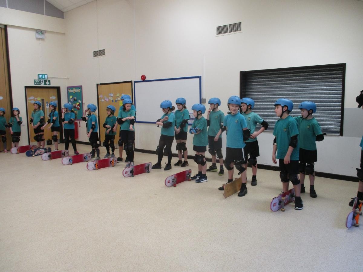 Scooter and skateboarding 