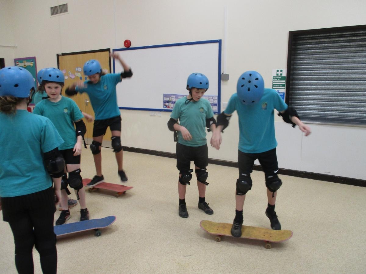 Scooter and skateboarding 