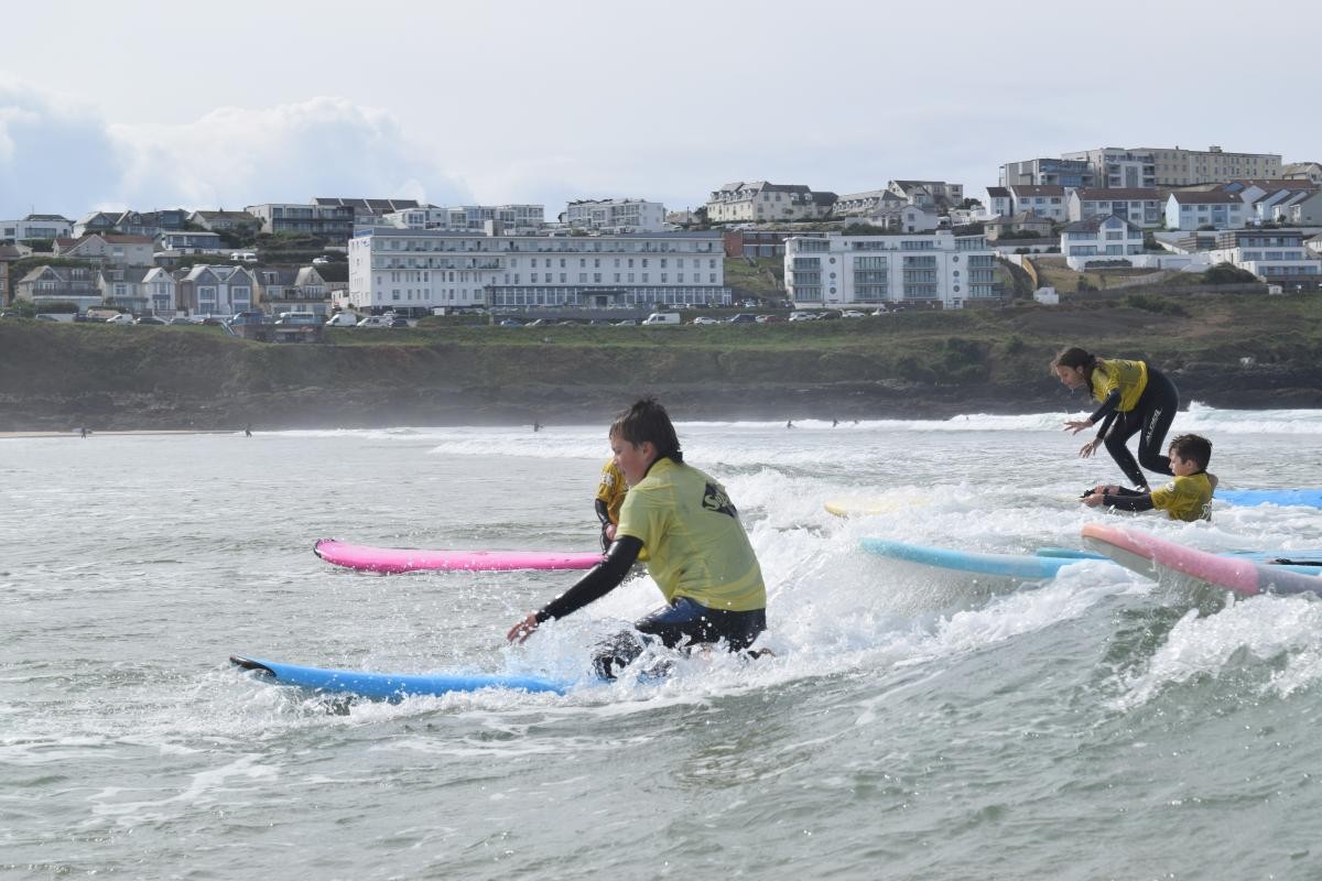 Surfing - September 2022